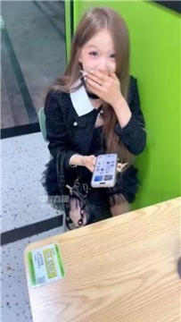 【调教视频】【双子】路边开发精神小妹 JS251117-10