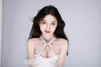 麦子主人的圣水洗礼和脚尖上的美食 YC-250711-2