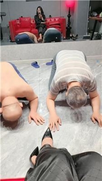 【调教视频】【冷】双老狗伺候 JS260206-19