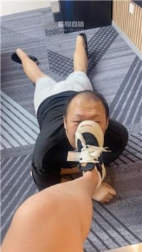 【调教视频】【天津助教】双S-素人小妹白袜脚羞辱 JS250806-24