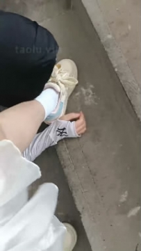NNTL42392 求爱可呀八月十五日的天台视频69分钟【播放不是太流畅】