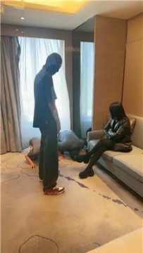 【调教视频】【伊潼】3狗-父子局-重度鞭打刑 JS250313-1