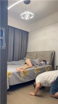 【调教视频】【皇家御姐】偷舔熟睡主人的jio【双视角版】 bf56613