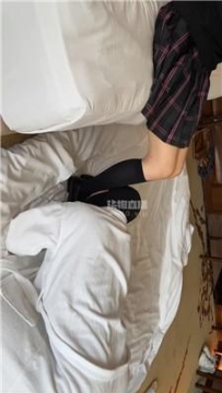 【调教视频】【小小茹】JK小主-小皮鞋及膝袜玩奴【完整版】 JS250805-50