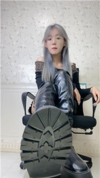 【第一视角】【啊晴】靴子丝袜炸    250705-24