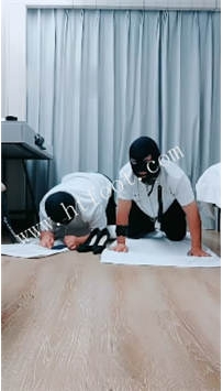 ZB3073【欲S】双M-骑脖做深蹲臭脚捂脸转胯 78分钟