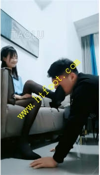 TL27078 鹿小主】黑丝职业装鹿鹿首次虐狗40分钟