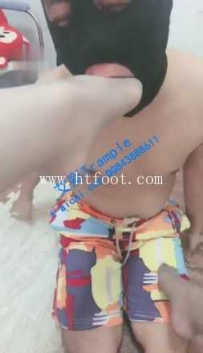 19121【冷颜女王】玩马桶高压强迫完食