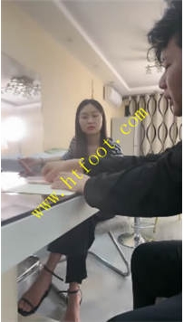 TL35106 素人星探】麻辣女叫师11分钟