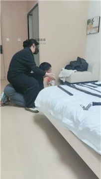 【调教视频】【刑小度】开发嫂子酒店虐我 JS260123-3