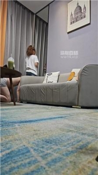 【调教视频】【上头姐妹团】开发素人学妹做S JS250915-16