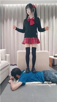 【调教视频】【萝莉收割机】可爱小主惩罚哥哥【下】 bf61015