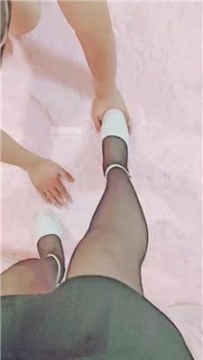 【调教视频】【郑州琪琪】体验鞭打-黑丝高跟玩家奴【上】  JS250624-35