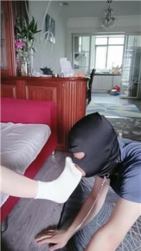 【调教视频】【白狐】下跪白袜玉足狂舔 JS250612-6