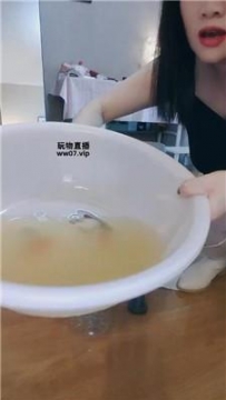 【调教视频】【冰颜】强迫圣水专场 JS250414-18