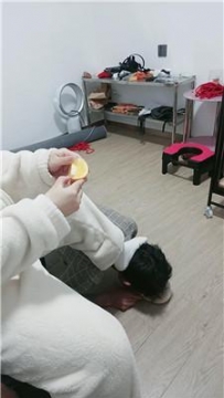 【调教视频】【薇薇情侣主】强制狗笼圈养奴隶【下】 JS250112-12