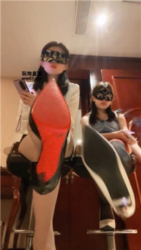 【第一视角】【红颜】双主乳母绿母    250316-4