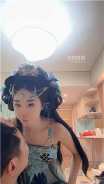 【调教视频】【艾斯】汉服女神超臭白袜气味辱 bf58853