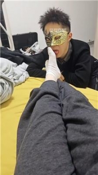 【调教视频】【米粒儿】仔细品尝白棉袜脚【双视角版】 JS251221-54