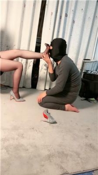 【调教视频】【梦幻大大】香水控制-高跟美腿诱惑虐 JS250219-25