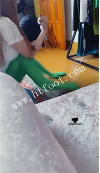 TL47360 魔鬼天使】坐脸窒息赏赐圣水捆绑闻臭棉袜强制喂食50分钟