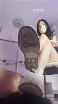 【调教视频】【甜恬】堆堆白袜羞辱骚贱奴 JS250904-9