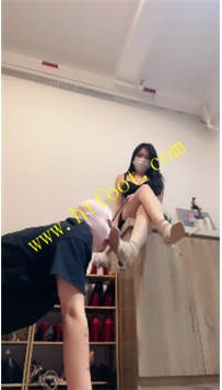 TL38085 甜心教主】凉高跟肉丝玩弄旺旺38分钟