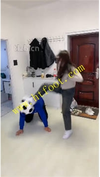 TL41279 精神小妹】爆踹足球宝贝32分钟