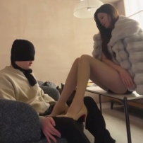 超美女神肉丝踩脸窒息脚深喉玉足诱惑舔脚趾缝 坐脸窒息虐乳 bf57915