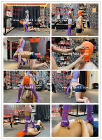 【彩丝全国首发】【红焱S】暴打耳光踩踏狗狗