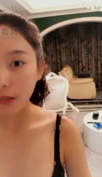 TL9310 蜜桃儿S 皮靴调教 拷问偷内裤的贱狗