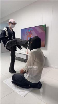 【调教视频】【足彩馆】来自女m的暴力 bf57958