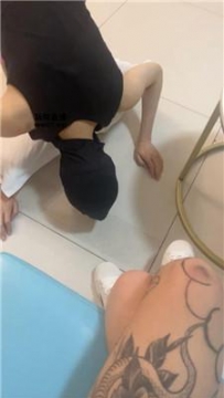 【调教视频】【小凤梨】双S-脏鞋白袜臭脚丫羞辱【双视角版】 JS250428-33