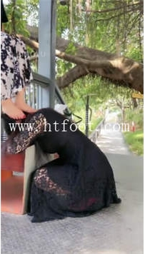 TL28653 丹祖宗】扫地大爷旁观户外玩女奴41分钟NN