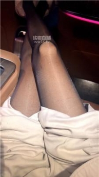 【调教视频】【Jonyz】陪酒小妹车内调 bf60519