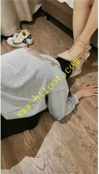 TL35631 青岛00后】情侣口水调教37分钟