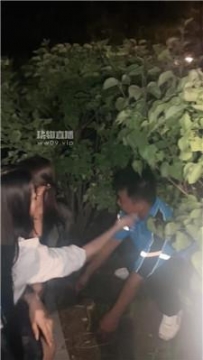 【调教视频】【牙乖乖】双S-户外姐妹花惩罚外卖小哥【双视角版】 bf55440