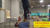3731 学院美女生的尝试性践踏和玩耍
