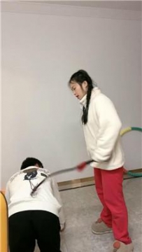【调教视频】【薇薇】惩罚犯错家奴 JS250224-15