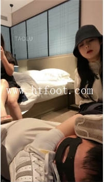 TL29752 不知名美女】畸形调教72分钟