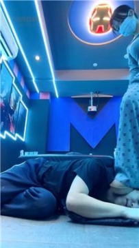 【调教视频】【哈市王哥】做影院陪看的贱奴 JS260206-5