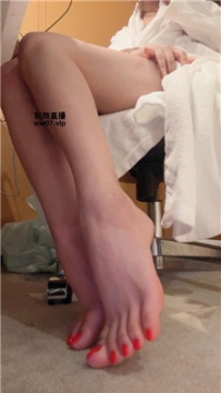 【第一视角】【琪琪sama】洗完澡姐姐的诱惑    250427-18