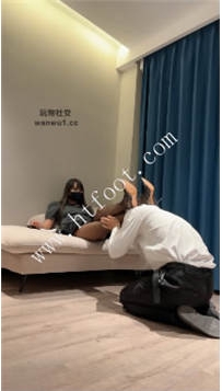 TL49173 赵奈奈】调教保安21分钟