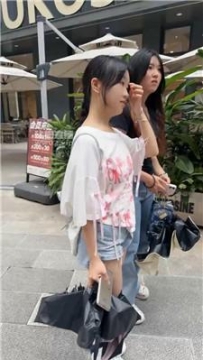 【调教视频】【素人挖掘机】开发双S-揪耳朵抽耳光-踩踏  JS250629-30