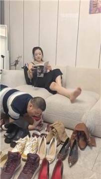 【调教视频】【JK暮歌老师】多双脏鞋物化擦鞋器【双视角版】 JS250829-27