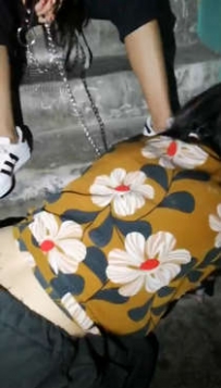 TL10398 微甜 户外踩踏钻胯羞辱女m