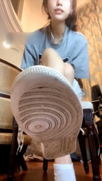 【第一视角】美少女西怡无底线羞辱合集1（重口不喜误入） bf22408