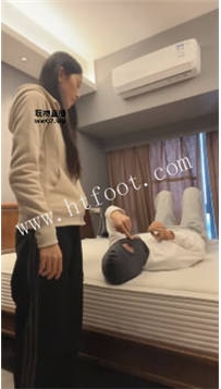 ZB4650 伊未】吃黄金35分钟