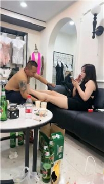 【调教视频】【普西】当着素人的面调虐家奴【下】 JS250613-24