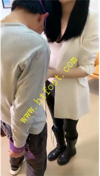 TL28246 冰卿】耳光鞭打掐大腿63分钟